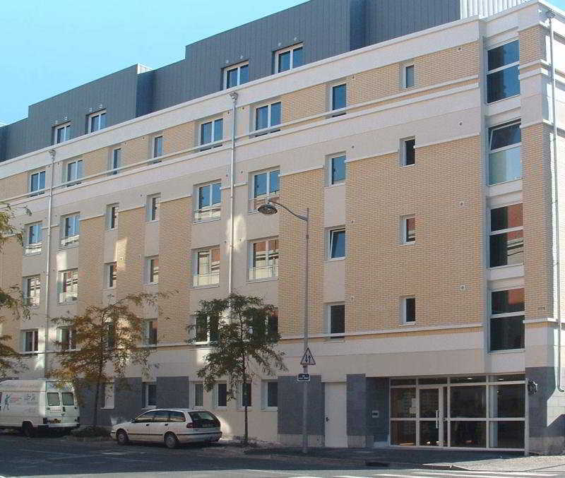 Sejours & Affaires Reims Clairmarais Aparthotel Exterior photo